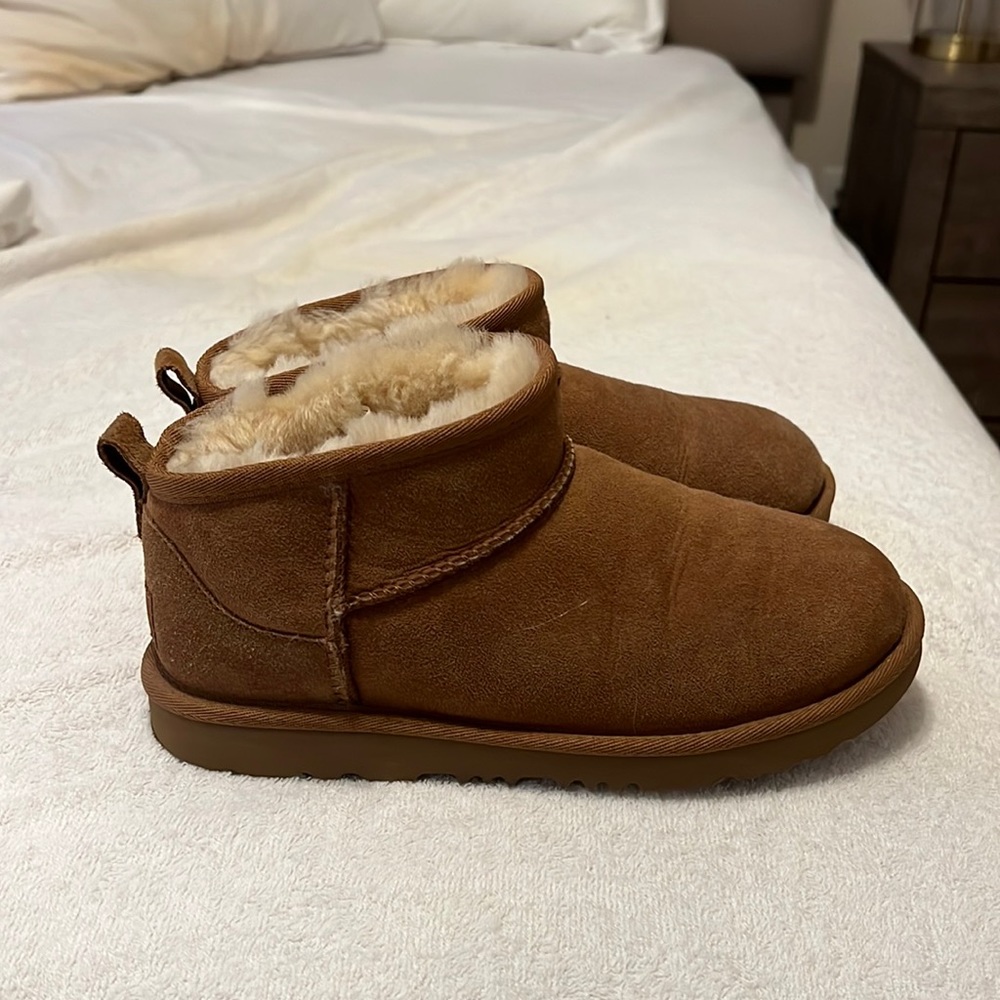 UGG Classic Ultra Mini